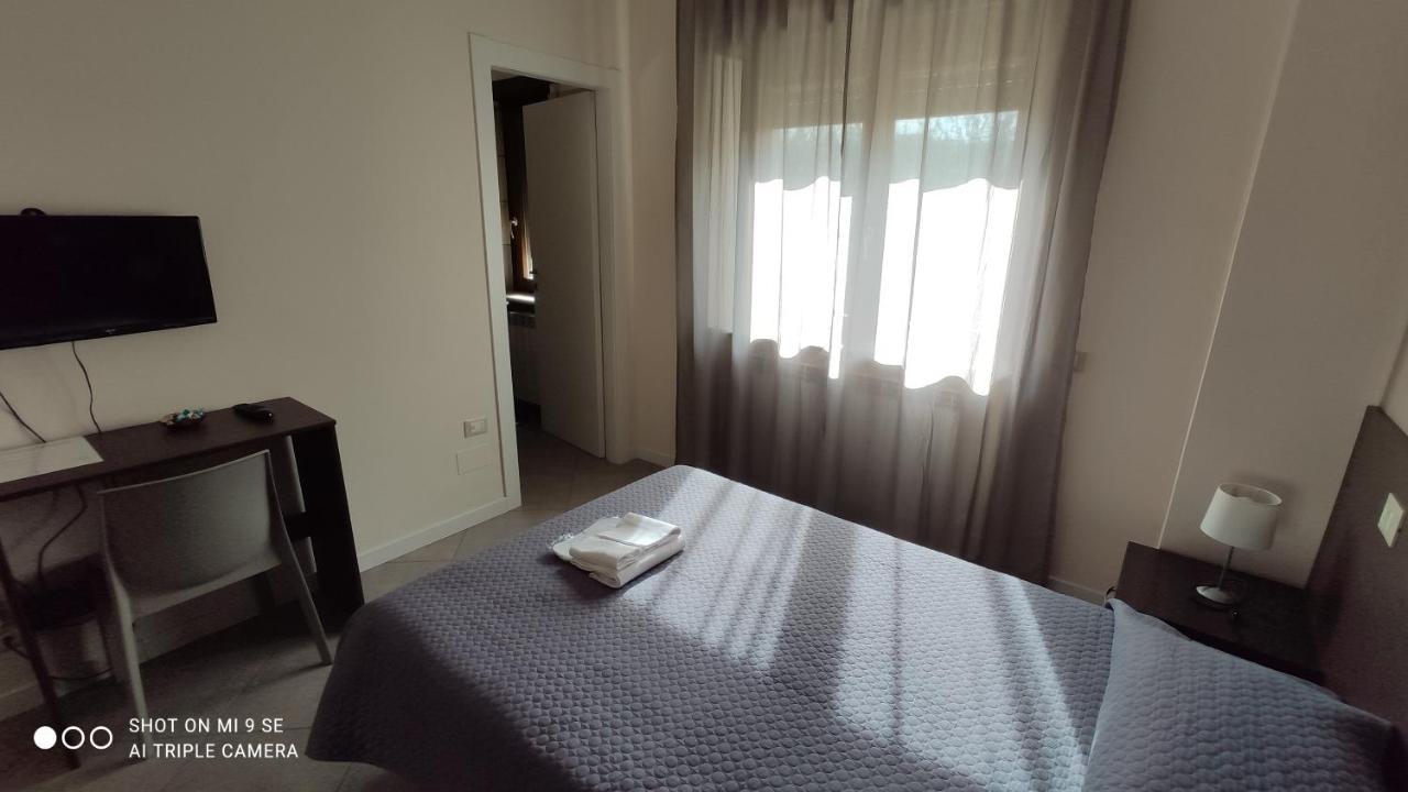 B&B Grandangolo Preturo Luaran gambar