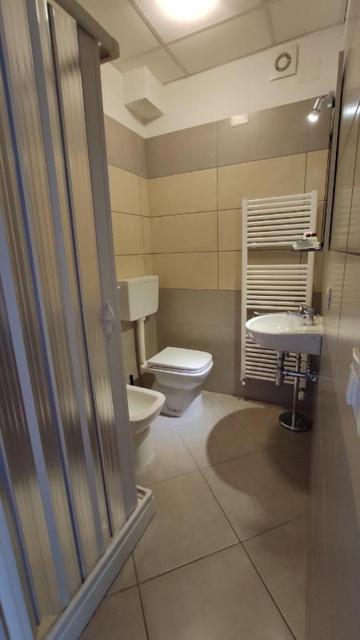 B&B Grandangolo Preturo Luaran gambar