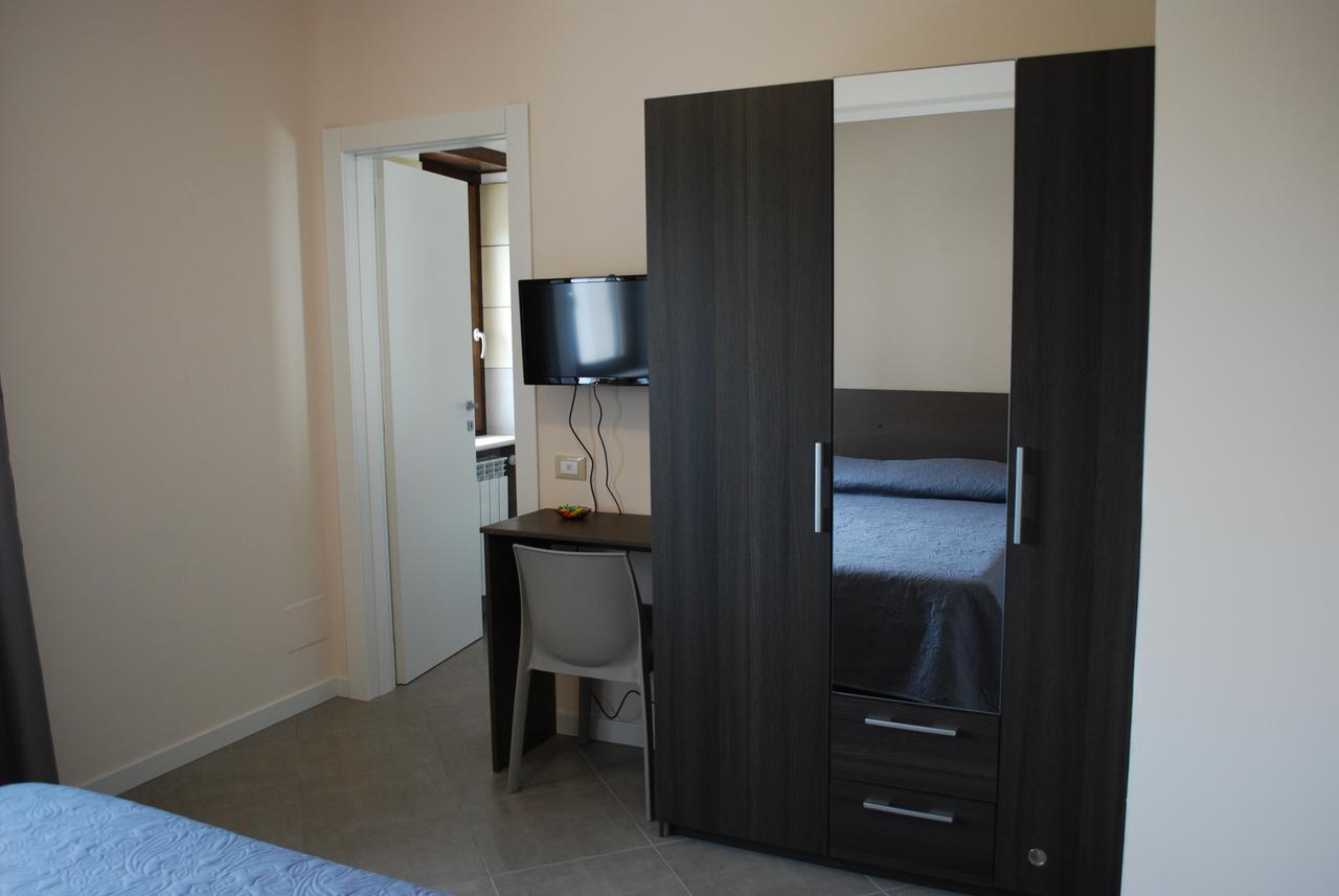 B&B Grandangolo Preturo Luaran gambar